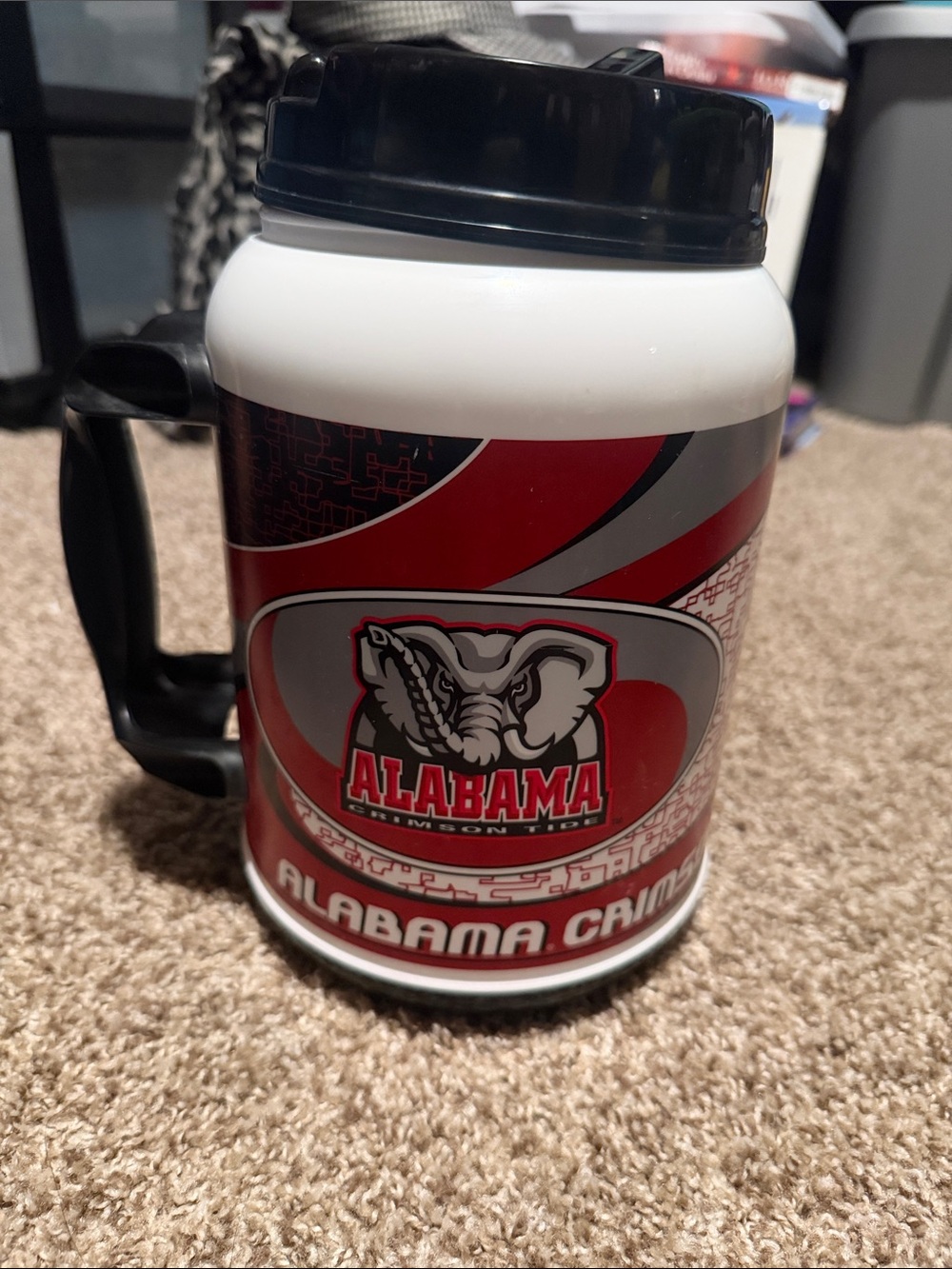 Jumbo Alabama Crimson Tide handled 64-oz beverage jug (EUC)